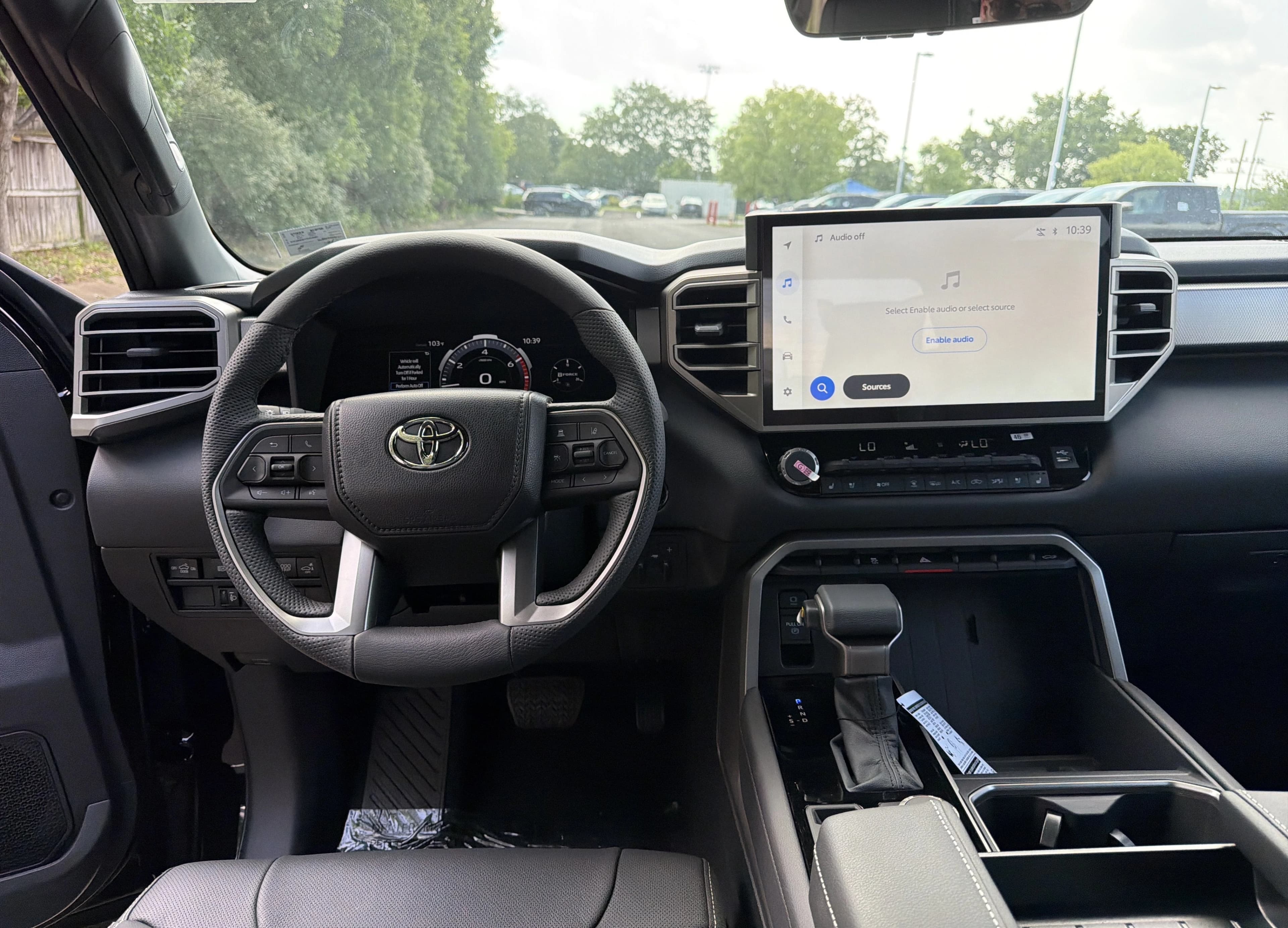 Toyota Tundra 4WD Limited CrewMax 5.5' Bed (Natl) 2026 — side view