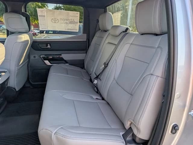Toyota Tundra 4WD Limited CrewMax 5.5' Bed (Natl) 2026 — side view