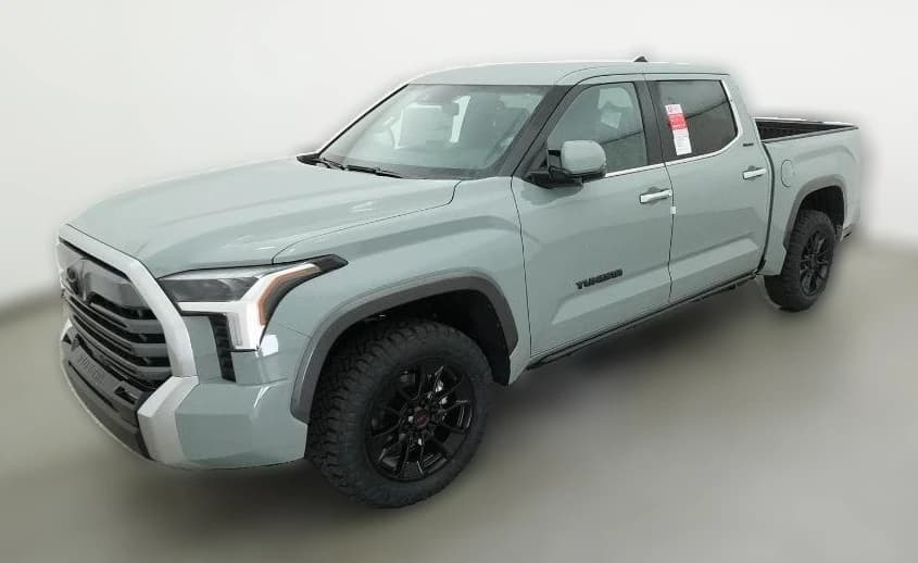 Toyota Tundra 4WD Limited CrewMax 5.5' Bed (Natl) 2026 — side view