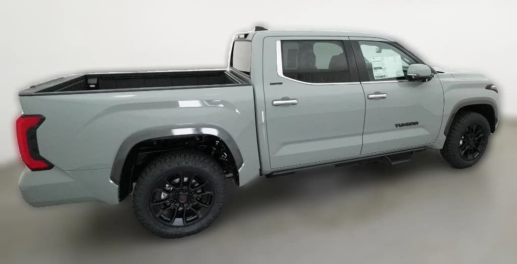 Toyota Tundra 4WD Limited CrewMax 5.5' Bed (Natl) 2026 — side view