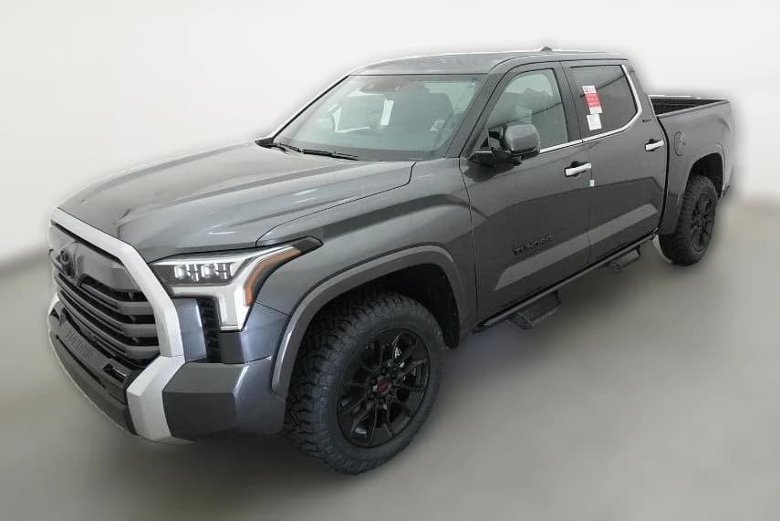 Toyota Tundra 4WD Limited CrewMax 5.5' Bed (Natl) 2026 — side view