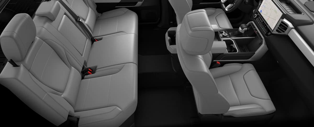 Toyota Tundra 4WD Limited Hybrid CrewMax 5.5' Bed (Natl) 2026 — side view