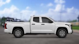 Toyota Tundra 2WD SR Double Cab 6.5' Bed (Natl) 2026 — side view