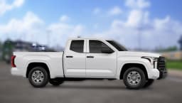 Toyota Tundra 2WD SR Double Cab 6.5' Bed (Natl) 2026 — side view