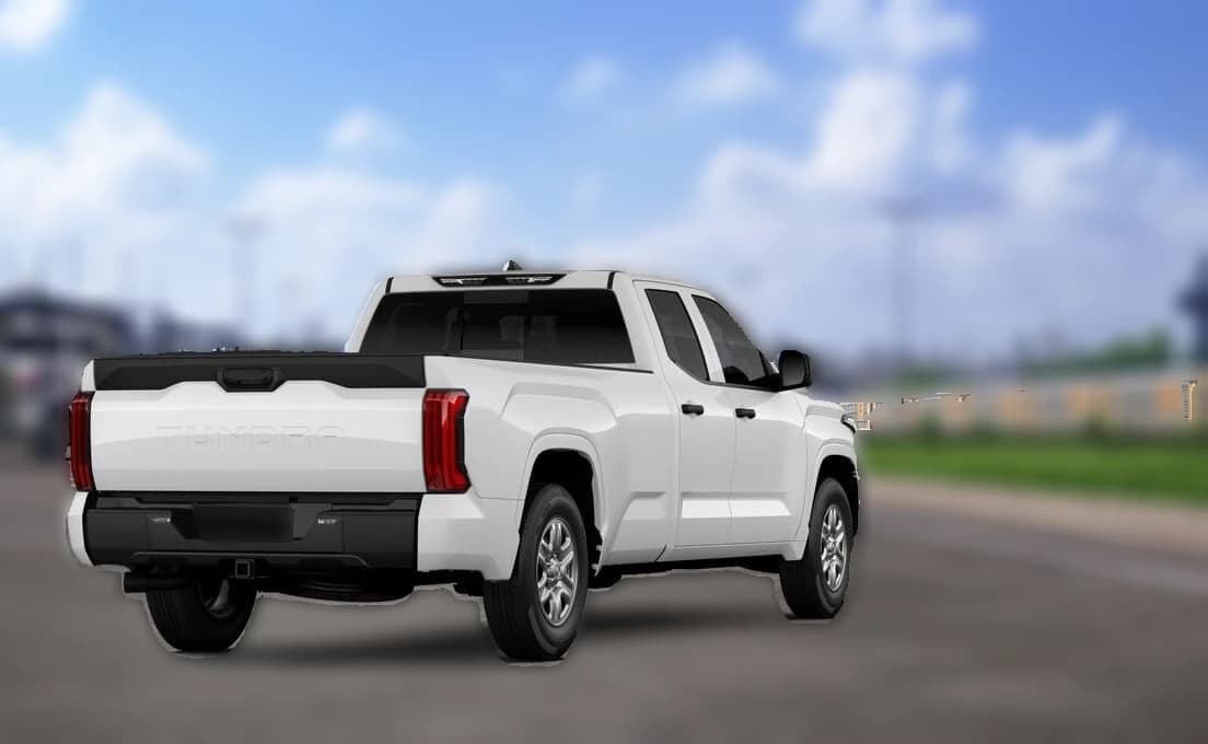 Toyota Tundra 2WD SR Double Cab 8.1' Bed (Natl) 2026 — side view
