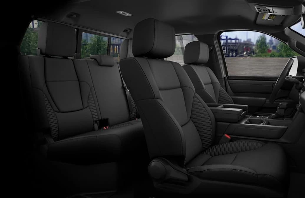 Toyota Tundra 4WD SR Double Cab 6.5' Bed (Natl) 2026 — side view