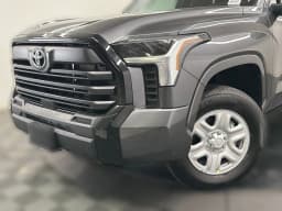Toyota Tundra 4WD SR CrewMax 5.5' Bed (Natl) 2026 — side view