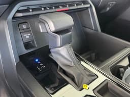 Toyota Tundra 4WD SR CrewMax 5.5' Bed (Natl) 2026 — side view