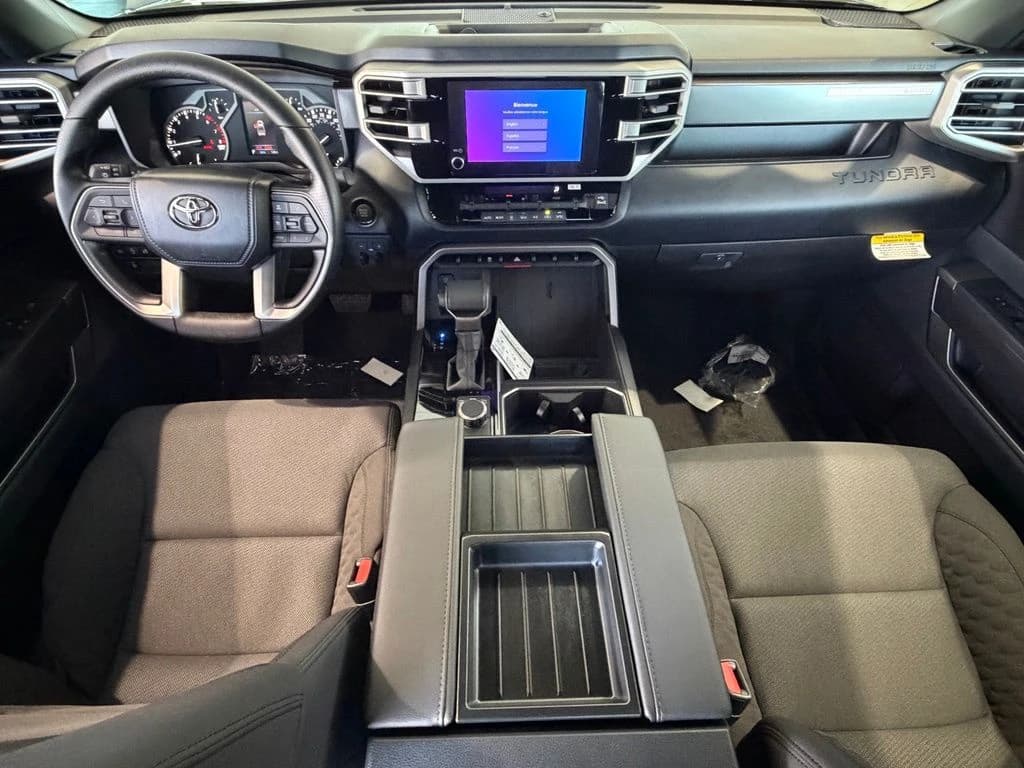 Toyota Tundra 2WD SR5 CrewMax 5.5' Bed (Natl) 2026 — side view
