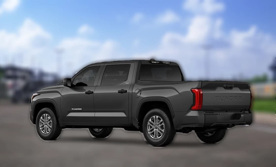 Toyota Tundra 2WD SR5 CrewMax 5.5' Bed (Natl) 2026 — side view