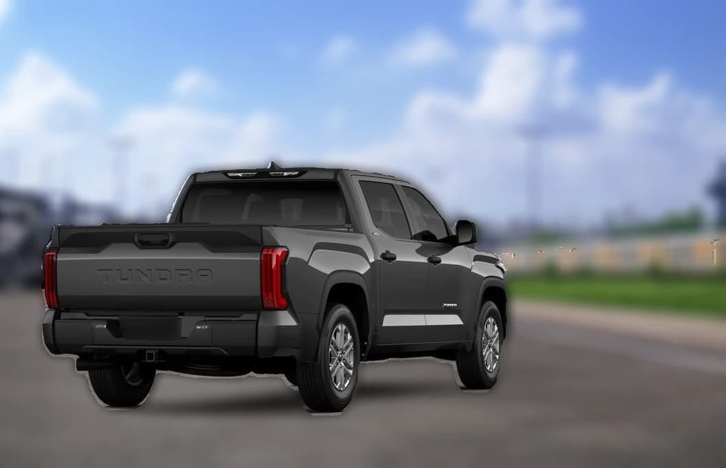 Toyota Tundra 2WD SR5 CrewMax 5.5' Bed (Natl) 2026 — side view