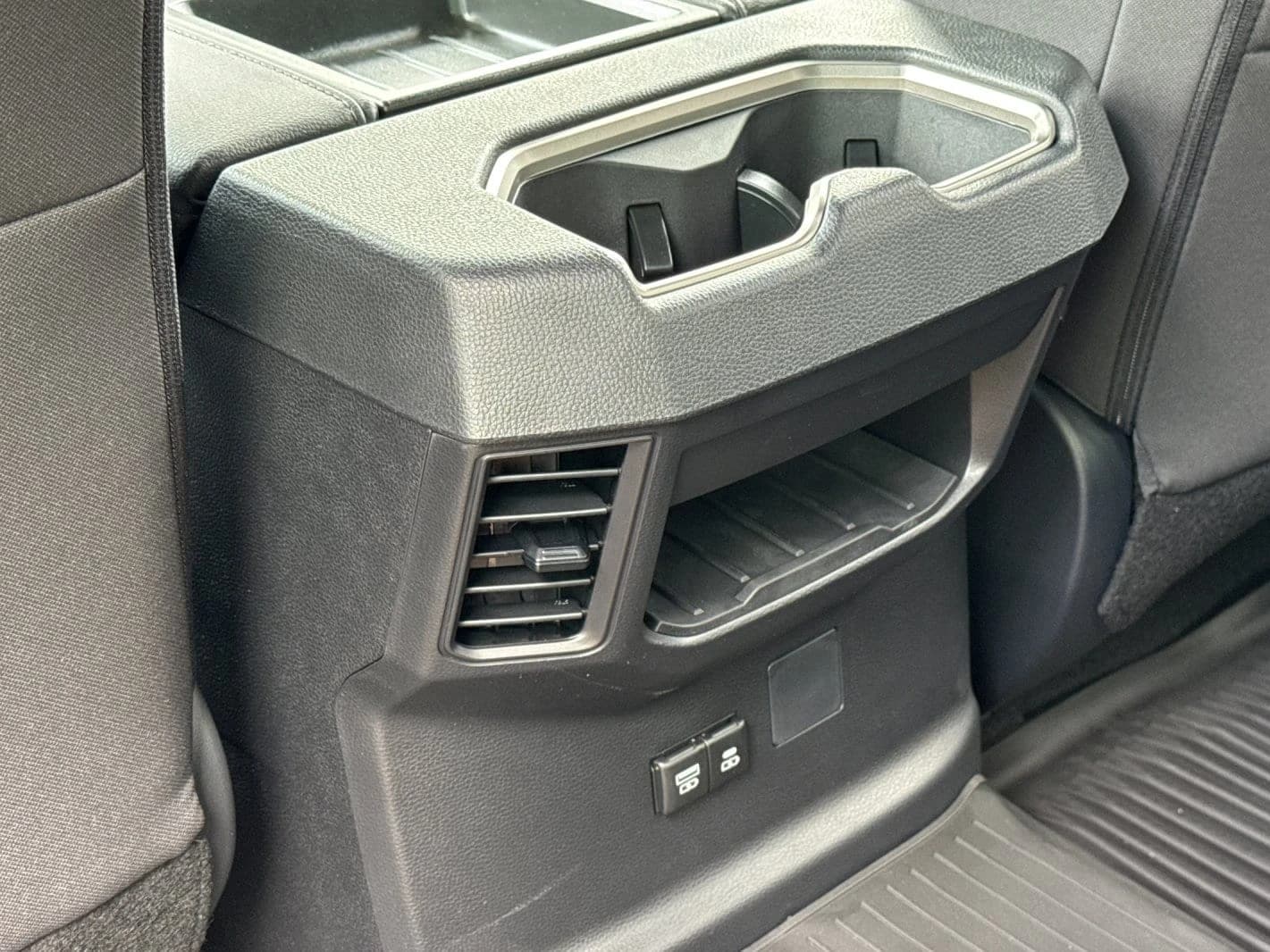 Toyota Tundra 2WD SR5 CrewMax 5.5' Bed (Natl) 2026 — side view