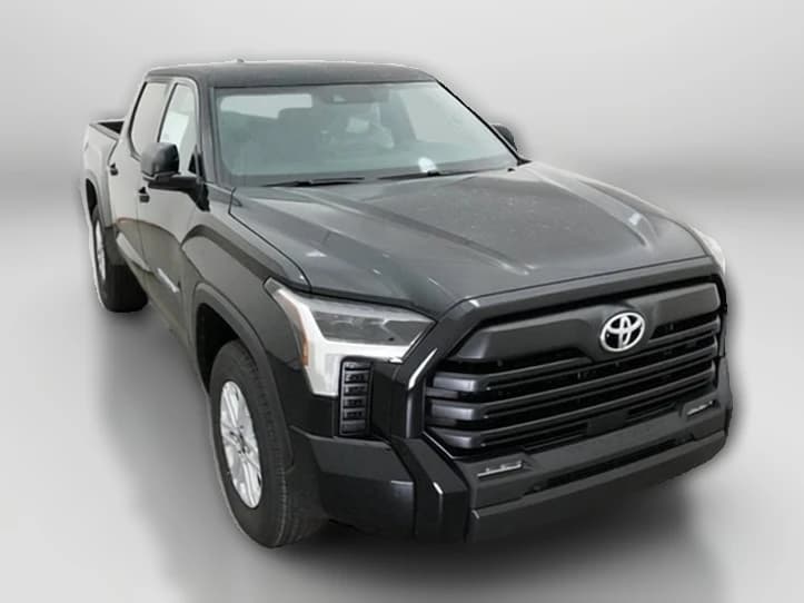 Toyota Tundra 2WD SR5 CrewMax 5.5' Bed (Natl) 2026 — side view