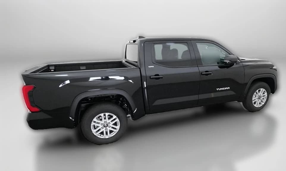 Toyota Tundra 2WD SR5 CrewMax 5.5' Bed (Natl) 2026 — side view