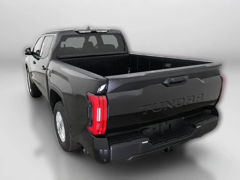 Toyota Tundra 2WD SR5 CrewMax 5.5' Bed (Natl) 2026 — side view
