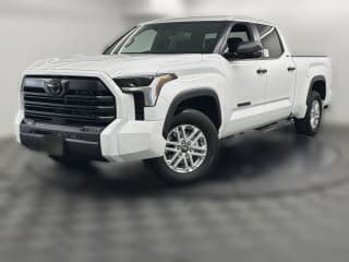 Toyota Tundra 2WD SR5 CrewMax 6.5' Bed (Natl)