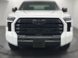 Toyota Tundra 2WD SR5 CrewMax 6.5' Bed (Natl) 2026 — side view