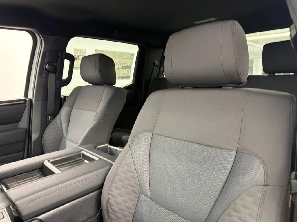 Toyota Tundra 2WD SR5 CrewMax 6.5' Bed (Natl) 2026 — side view