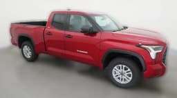 Toyota Tundra 4WD SR5 Double Cab 6.5' Bed (Natl) 2026 — side view