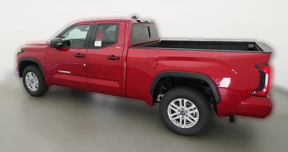 Toyota Tundra 4WD SR5 Double Cab 6.5' Bed (Natl) 2026 — side view