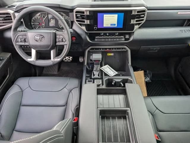 Toyota Tundra 4WD SR5 CrewMax 5.5' Bed (Natl) 2026 — side view