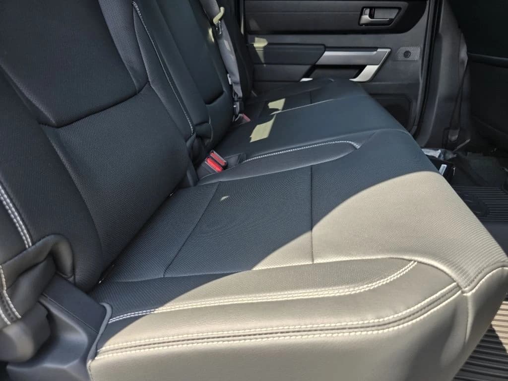 Toyota Tundra 4WD SR5 CrewMax 5.5' Bed (Natl) 2026 — side view