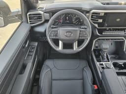 Toyota Tundra 4WD SR5 CrewMax 5.5' Bed (Natl) 2026 — side view
