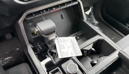 Toyota Tundra 4WD SR5 CrewMax 5.5' Bed (Natl) 2026 — side view