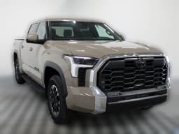 Toyota Tundra 4WD SR5 CrewMax 5.5' Bed (Natl) 2026 — side view