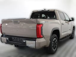 Toyota Tundra 4WD SR5 CrewMax 5.5' Bed (Natl) 2026 — side view