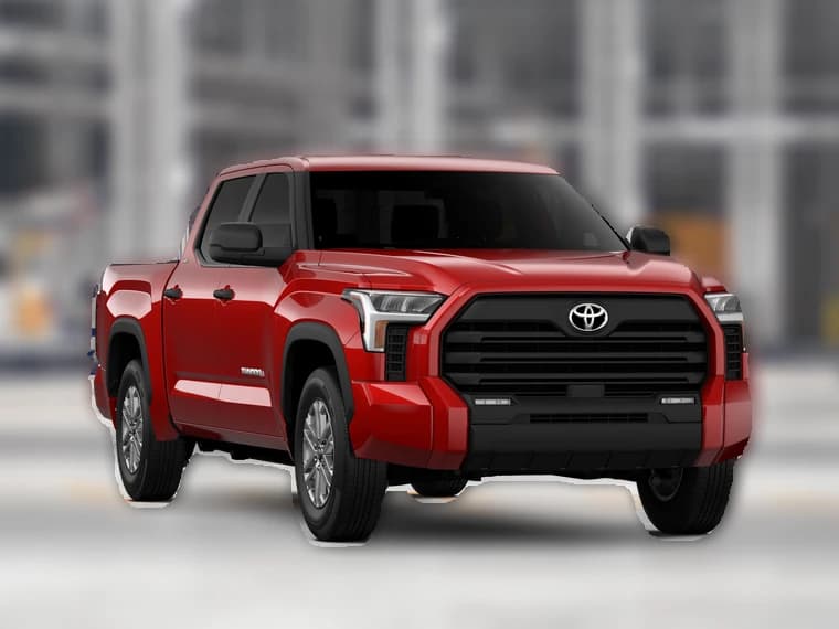 Toyota Tundra 4WD SR5 CrewMax 5.5' Bed (Natl) 2026 — side view