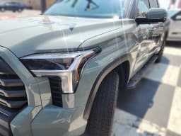 Toyota Tundra 4WD SR5 CrewMax 5.5' Bed (Natl) 2026 — side view