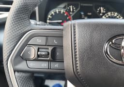 Toyota Tundra 4WD SR5 CrewMax 5.5' Bed (Natl) 2026 — side view