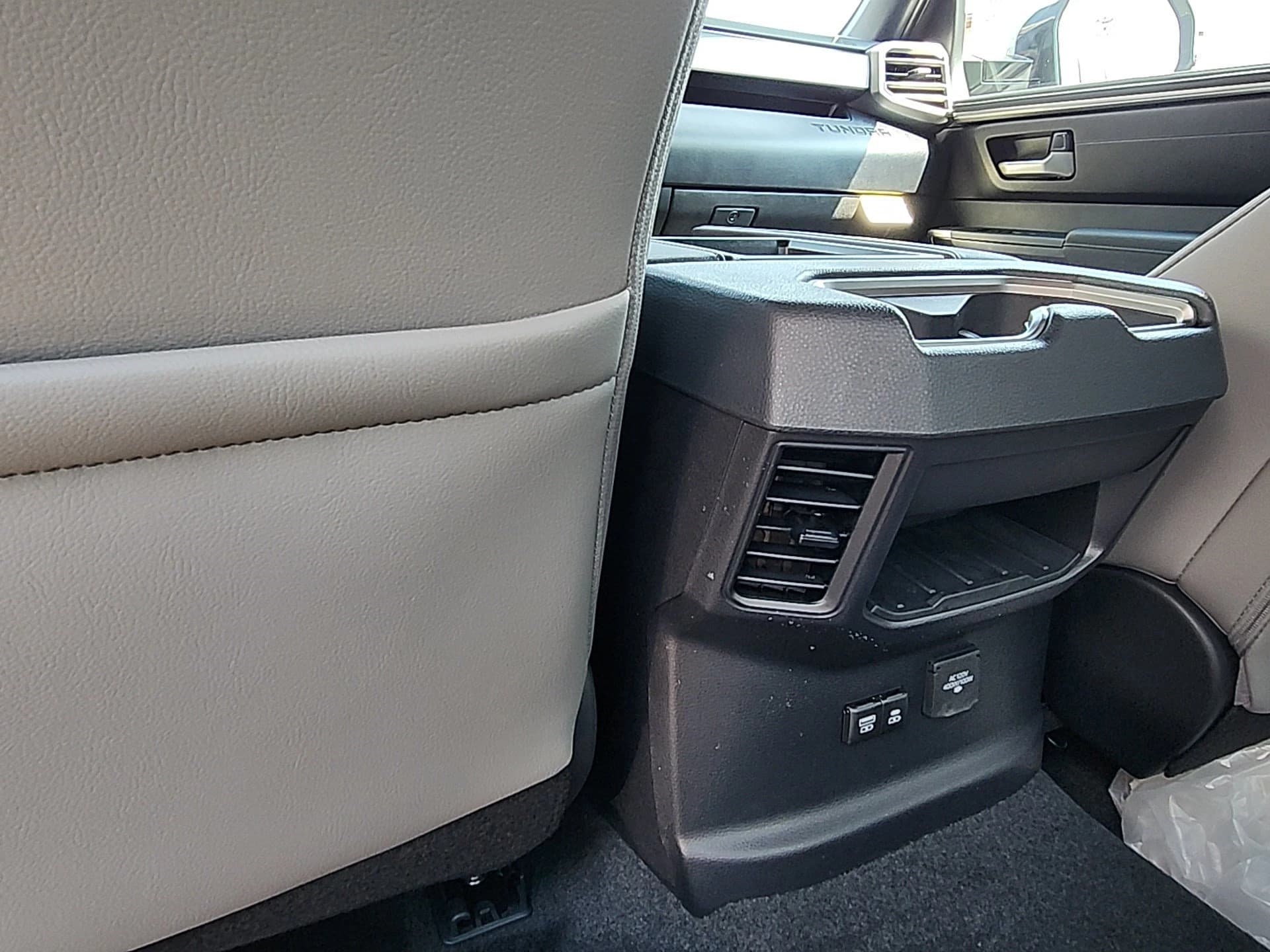Toyota Tundra 4WD SR5 CrewMax 5.5' Bed (Natl) 2026 — side view