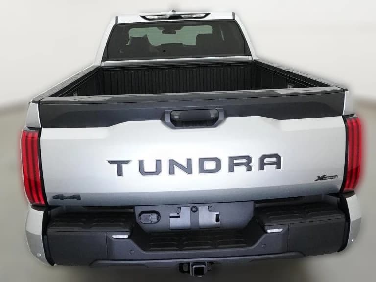Toyota Tundra 4WD SR5 CrewMax 5.5' Bed (Natl) 2026 — side view