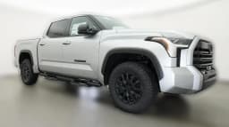 Toyota Tundra 4WD SR5 CrewMax 5.5' Bed (Natl) 2026 — side view