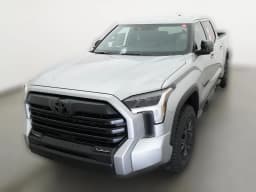 Toyota Tundra 4WD SR5 CrewMax 5.5' Bed (Natl) 2026 — side view