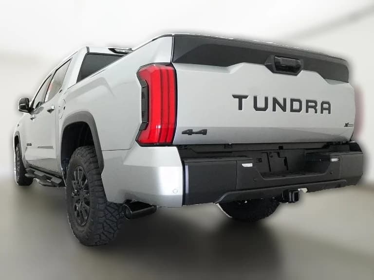 Toyota Tundra 4WD SR5 CrewMax 5.5' Bed (Natl) 2026 — side view