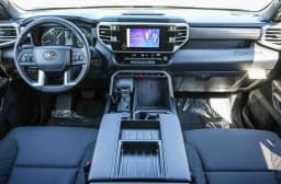 Toyota Tundra 4WD SR5 CrewMax 5.5' Bed (Natl) 2026 — side view