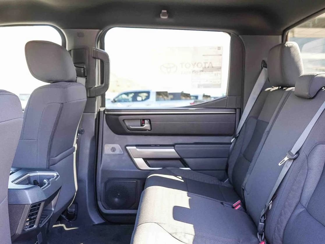 Toyota Tundra 4WD SR5 CrewMax 5.5' Bed (Natl) 2026 — side view