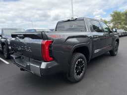 Toyota Tundra 4WD SR5 CrewMax 5.5' Bed (Natl) 2026 — side view