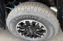 Toyota Tundra 4WD SR5 CrewMax 5.5' Bed (Natl) 2026 — side view