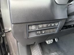 Toyota Tundra 4WD SR5 CrewMax 5.5' Bed (Natl) 2026 — side view