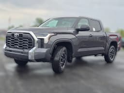Toyota Tundra 4WD SR5 CrewMax 5.5' Bed (Natl) 2026 — side view