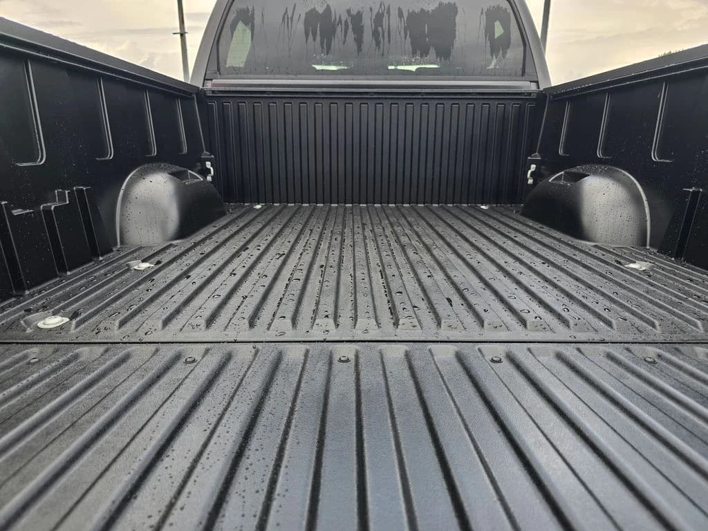 Toyota Tundra 4WD SR5 CrewMax 5.5' Bed (Natl) 2026 — side view