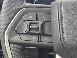 Toyota Tundra 4WD SR5 CrewMax 5.5' Bed (Natl) 2026 — side view