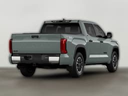 Toyota Tundra 4WD SR5 CrewMax 5.5' Bed (Natl) 2026 — side view