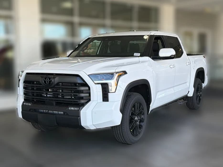 Toyota Tundra 4WD SR5 CrewMax 5.5' Bed (Natl) 2026 — side view