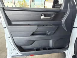 Toyota Tundra 4WD SR5 CrewMax 5.5' Bed (Natl) 2026 — side view