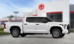 Toyota Tundra 4WD SR5 CrewMax 5.5' Bed (Natl) 2026 — side view
